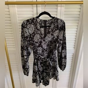 Romper - Belted Black and White Size S